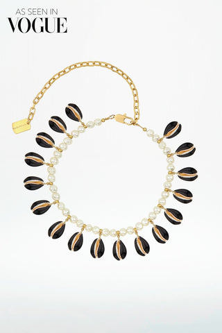 Collier coquillage noir | The Shell Dealer