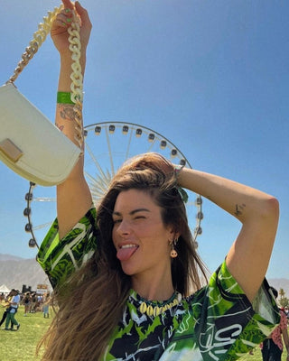 Quel bijoux porter à Coachella ? Pour un outfit 100% festival - The Shell Dealer