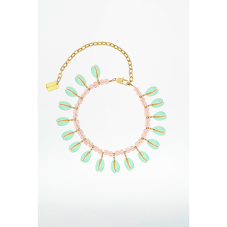 collier coquillage gigi hadid
